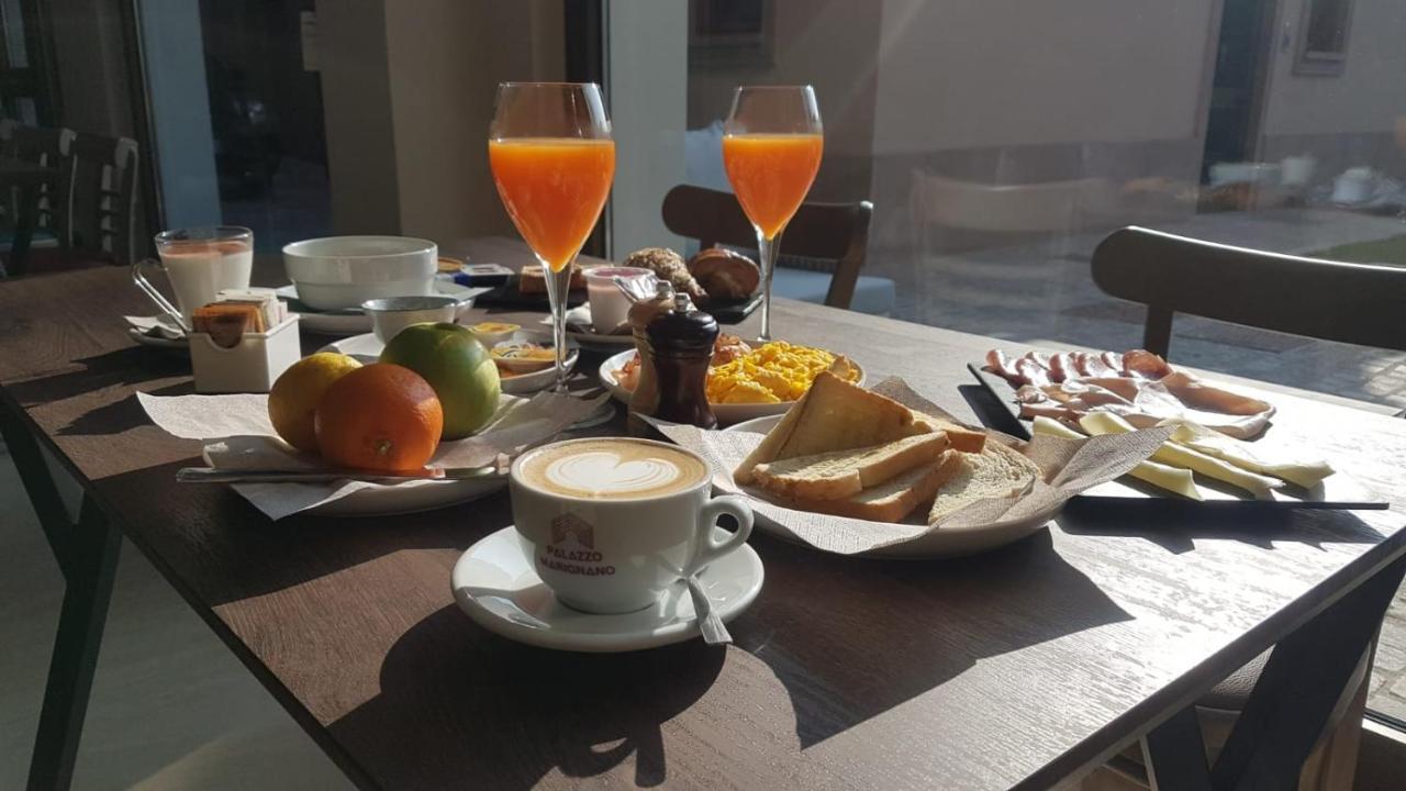Palazzo Marignano Hotel メレニャーノ エクステリア 写真